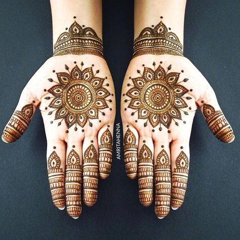 Mehandi designs19