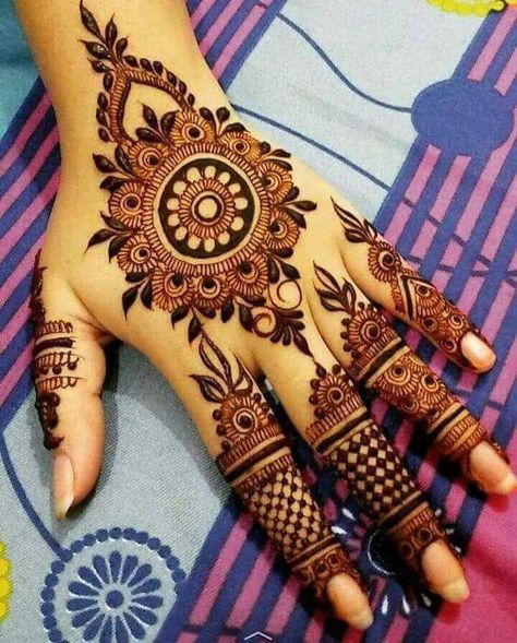 Mehandi designs22