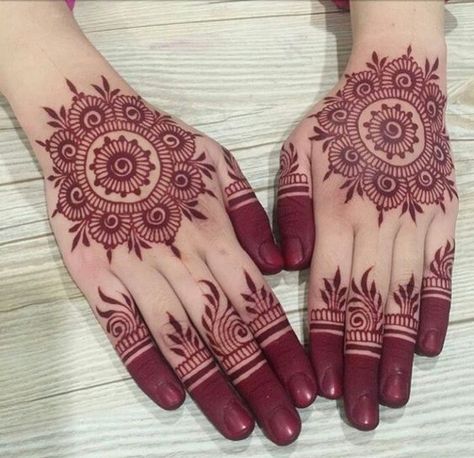 Mehandi designs29