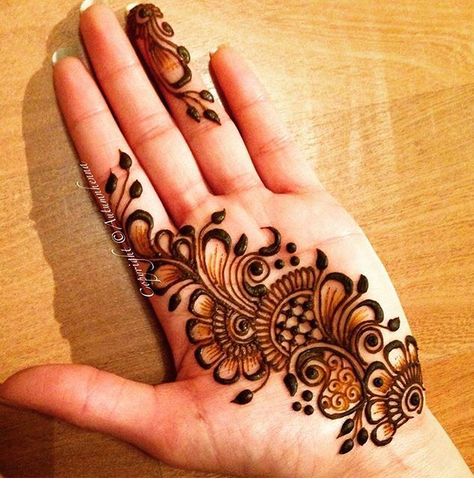 Mehandi designs43