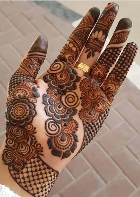 Mehandi designs53