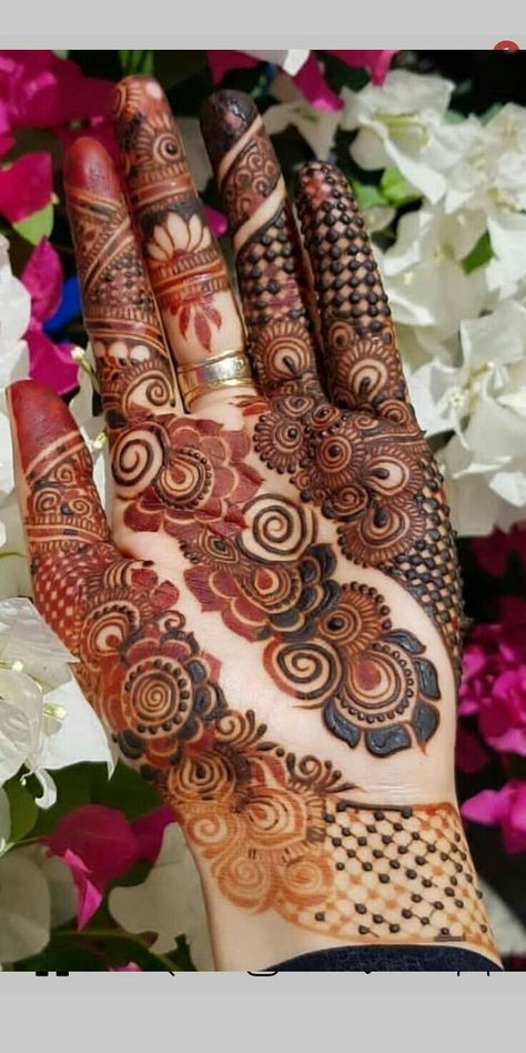 Mehandi designs9