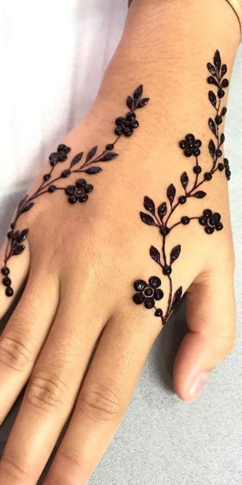 New mehndi designs13