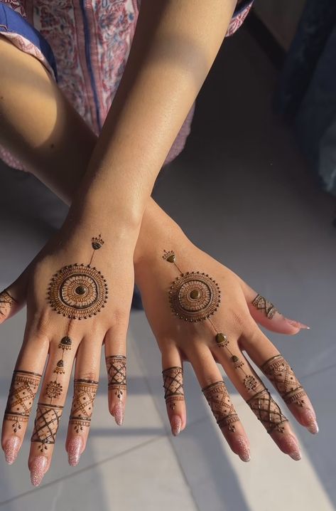 mehndi designs for fingers16