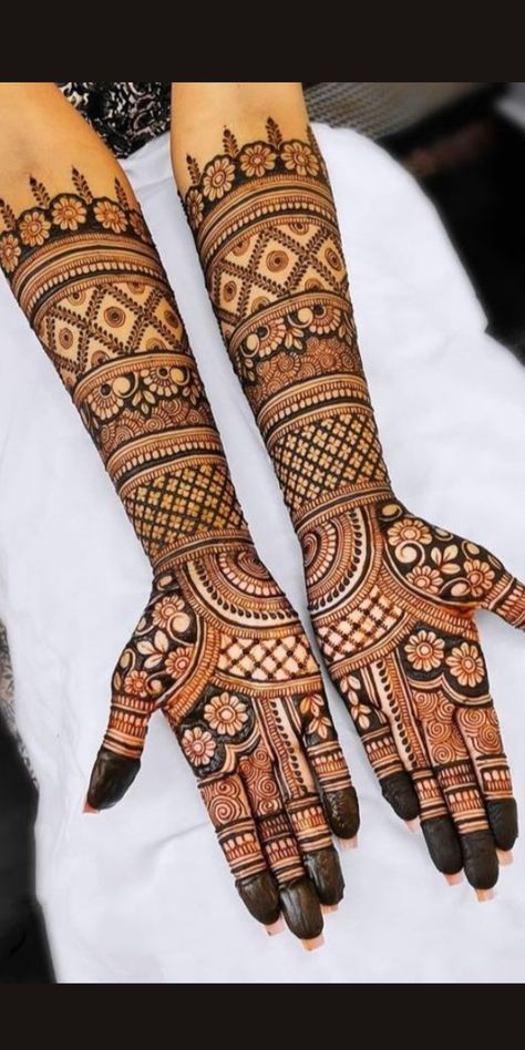 mehndi designs full hand13