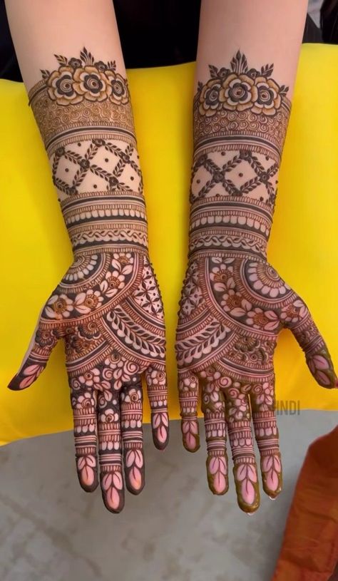 mehndi designs full hand14