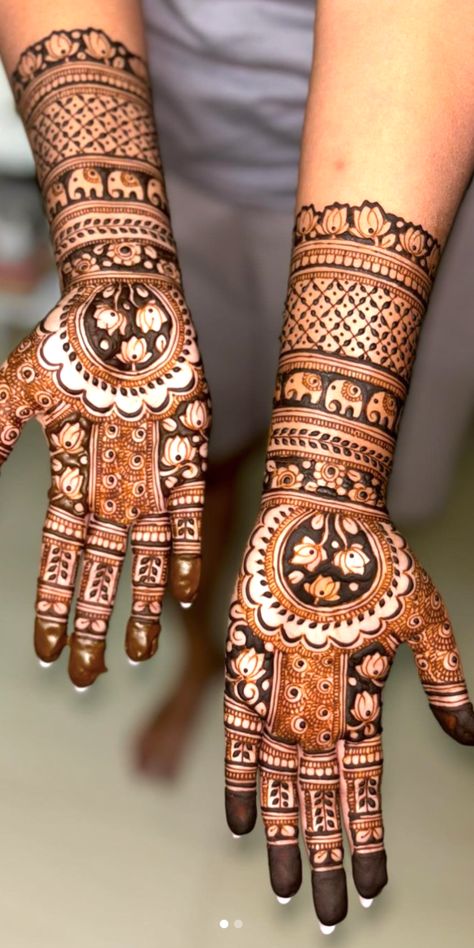 mehndi designs full hand9